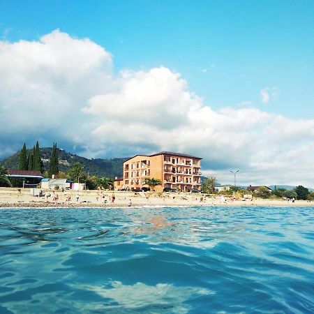 Leon Hotel New Athos Exterior foto